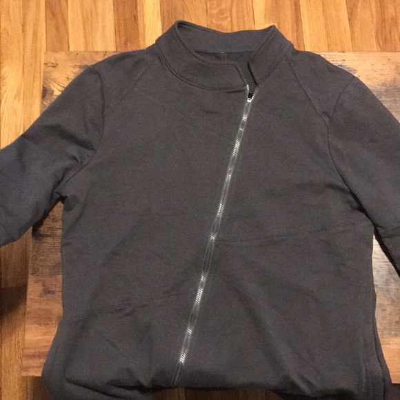 Fabletics Tops - Fabletics zip up